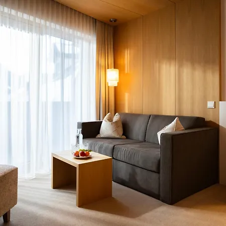 Trofana Alpin Otel